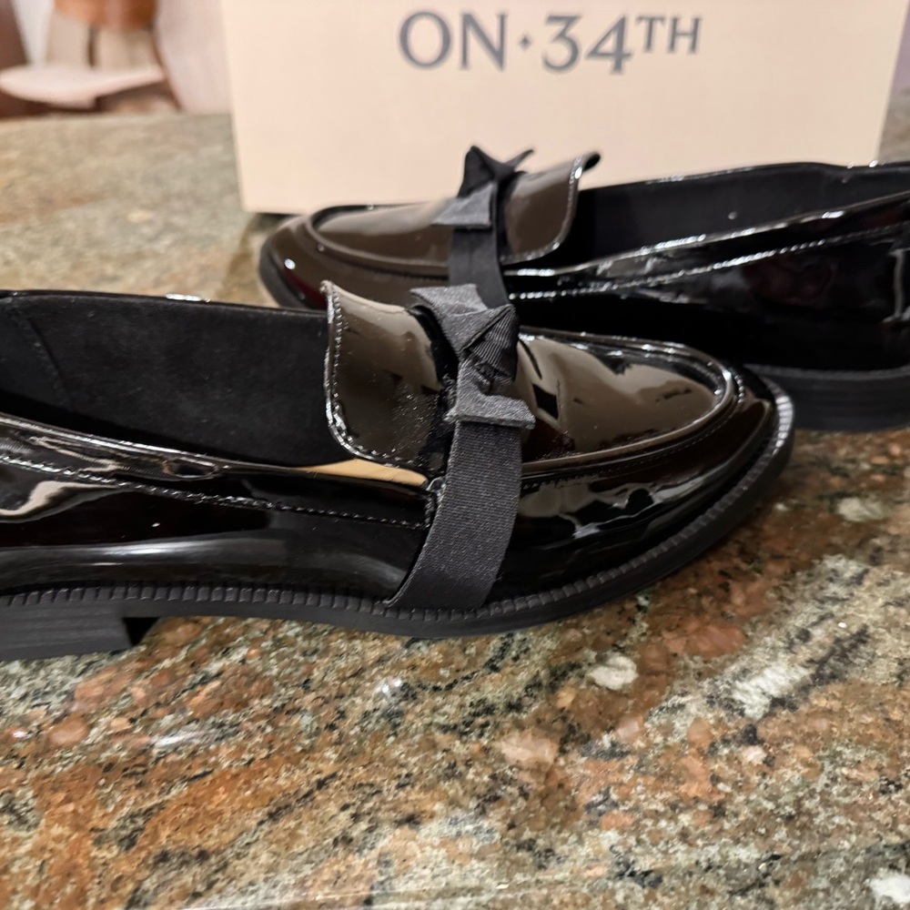 ON 34TH Black Patent Loafers with Bow - Picture 6 of 6